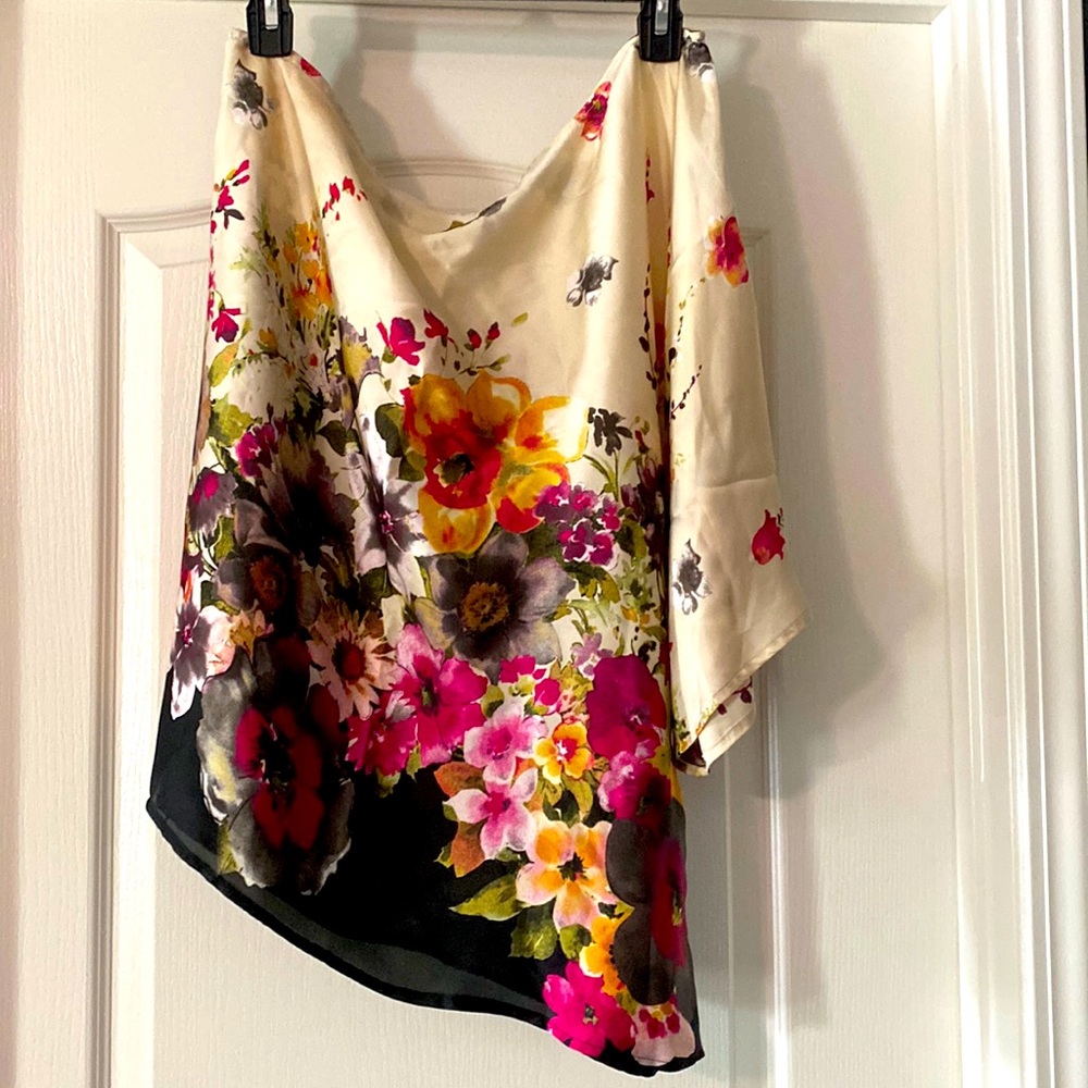 Floral top
